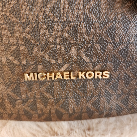 Big MICHAEL KORS Sachtel Bag Purse Handbag w Gifts 🎁 Like NEW - Picture 3 of 12